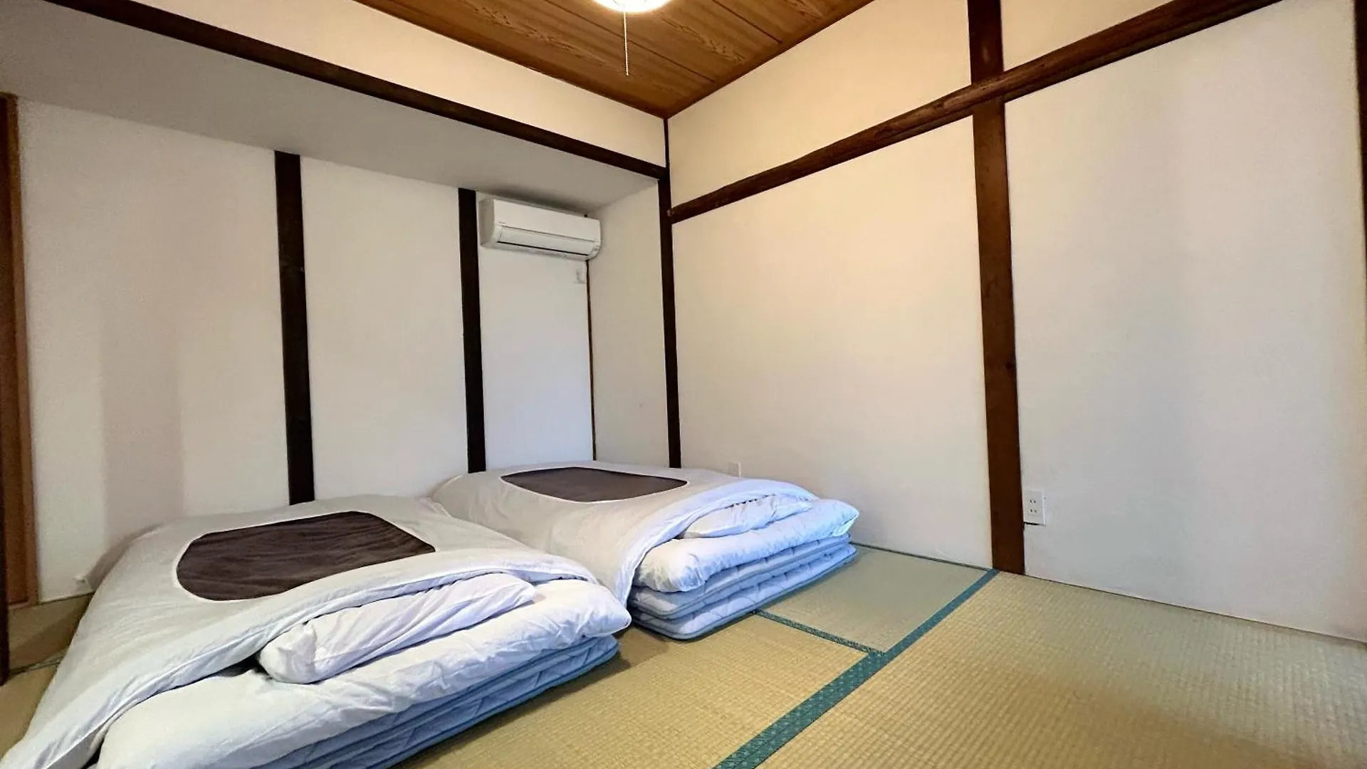 Japanese Modern Inn 鎌倉楽庵ハナレ Камакура Гостевой дом